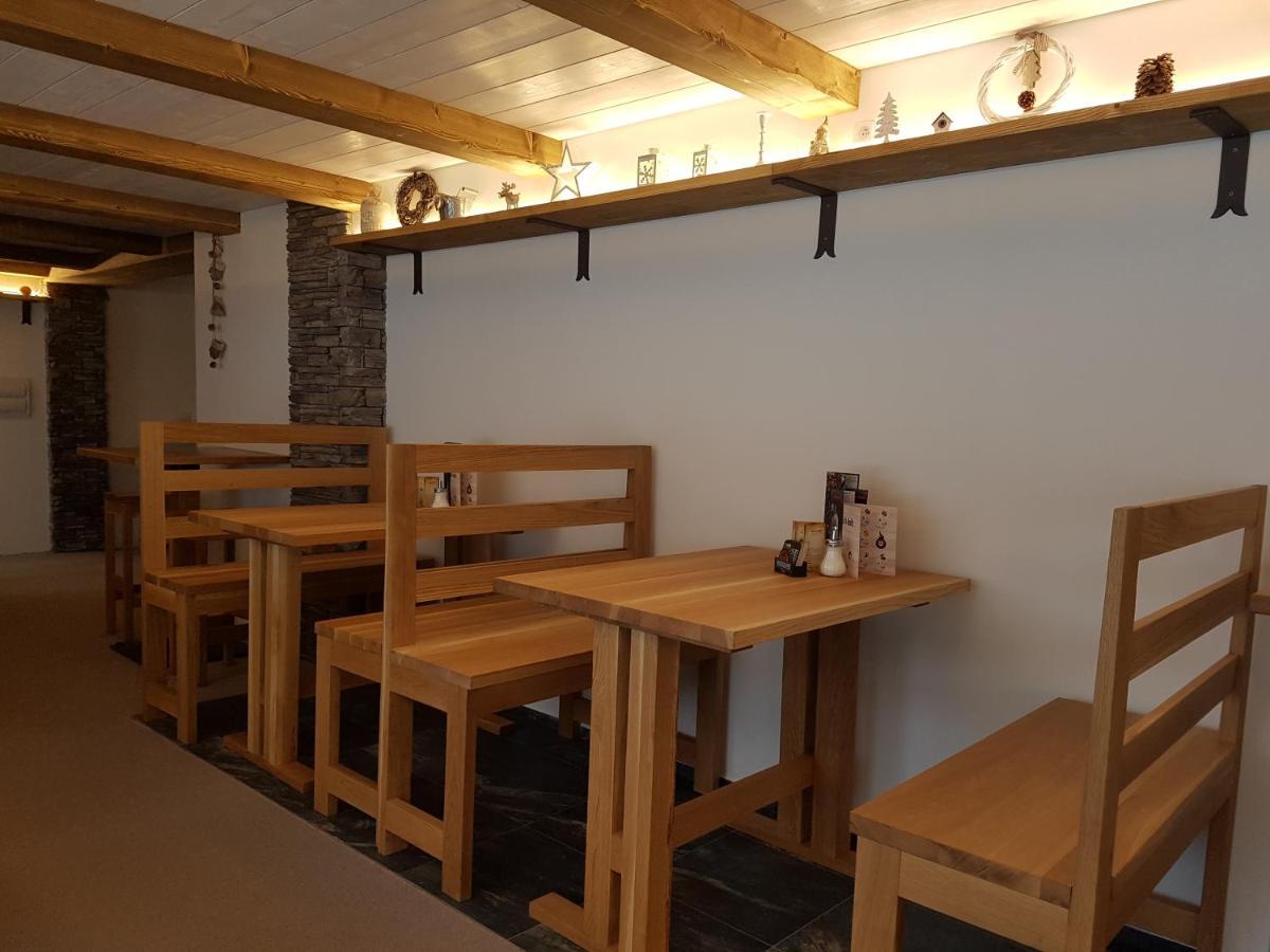 维克托尔卡小屋酒店 派克波特斯耐兹库 外观 照片