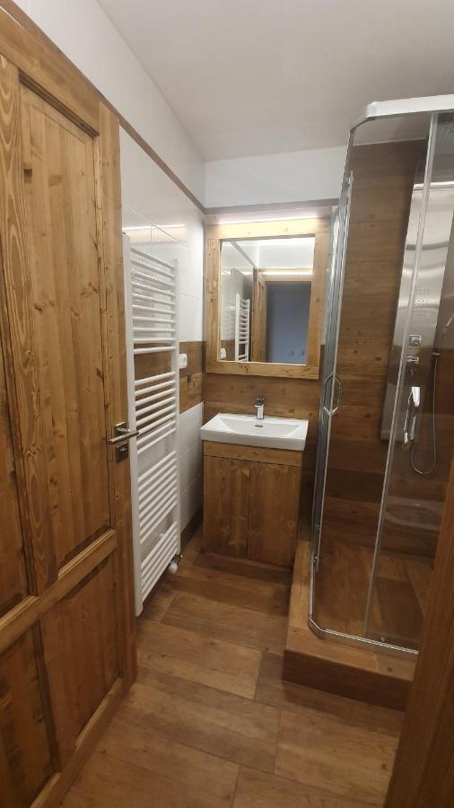 维克托尔卡小屋酒店 派克波特斯耐兹库 外观 照片