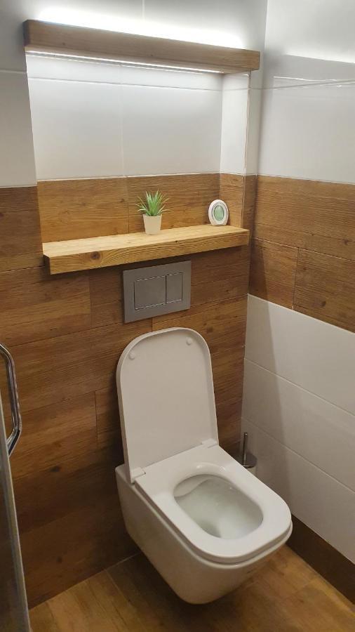 维克托尔卡小屋酒店 派克波特斯耐兹库 外观 照片