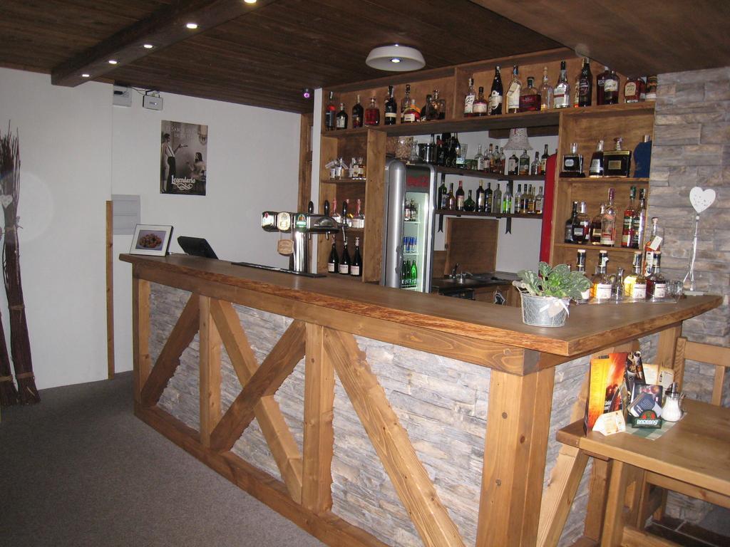 维克托尔卡小屋酒店 派克波特斯耐兹库 外观 照片